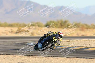 media/Jan-11-2025-CVMA (Sat) [[ddeb3f563a]]/Race 13-Amateur Supersport Open/